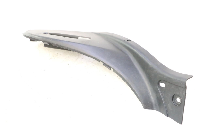 photo de TAMPA ESQUERDA SOB O ASSENTO CF MOTO E-CHARM 125 (2005 - 2008) - Pontos de fixação
