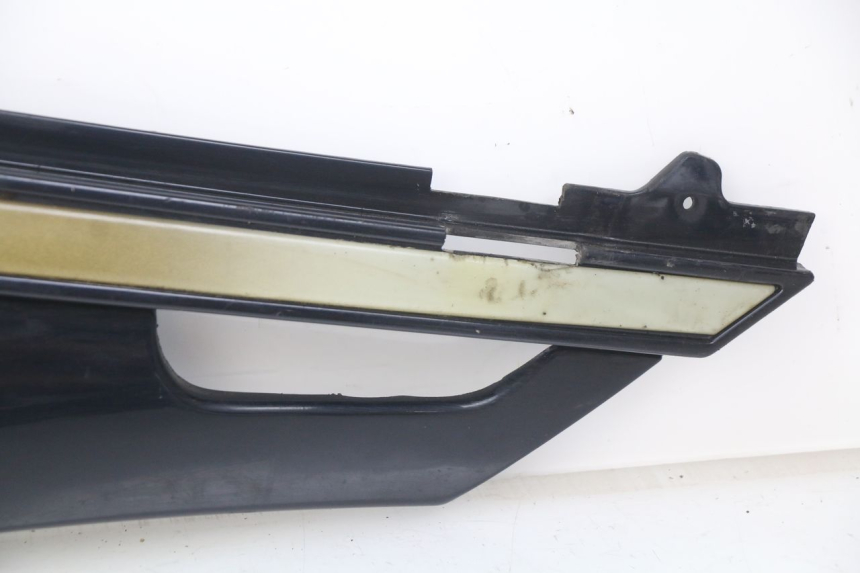 photo de TAMPA DEBAIXO DO BANCO ESQUERDO YAMAHA FJ 3CX 1200 (1986 - 1996) - Pontos de fixação