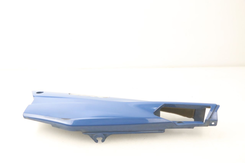 photo de TAMPA DEBAIXO DO ASSENTO ESQUERDO YAMAHA FJR ABS 1300 (2006 - 2012) - Ampliação técnica