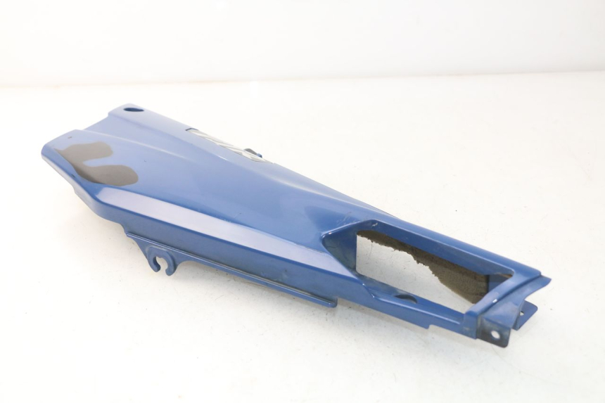 photo de TAMPA DEBAIXO DO ASSENTO ESQUERDO YAMAHA FJR ABS 1300 (2006 - 2012) - Outro ângulo de visão