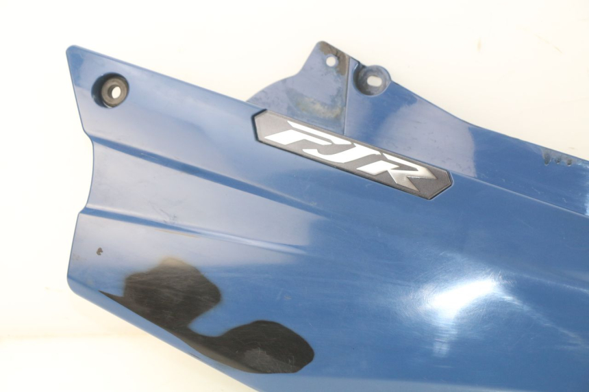 photo de TAMPA DEBAIXO DO ASSENTO ESQUERDO YAMAHA FJR ABS 1300 (2006 - 2012) - Pontos de fixação