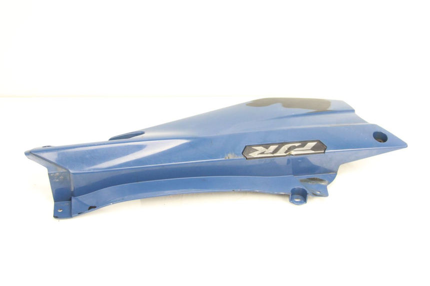 photo de TAMPA DEBAIXO DO ASSENTO ESQUERDO YAMAHA FJR ABS 1300 (2006 - 2012) - Detalhe da peça
