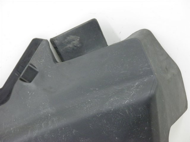 photo de TAMPA DEBAIXO DO BANCO ESQUERDO HONDA CBF S ABS 600 (2004 - 2007) - Detalhe da peça