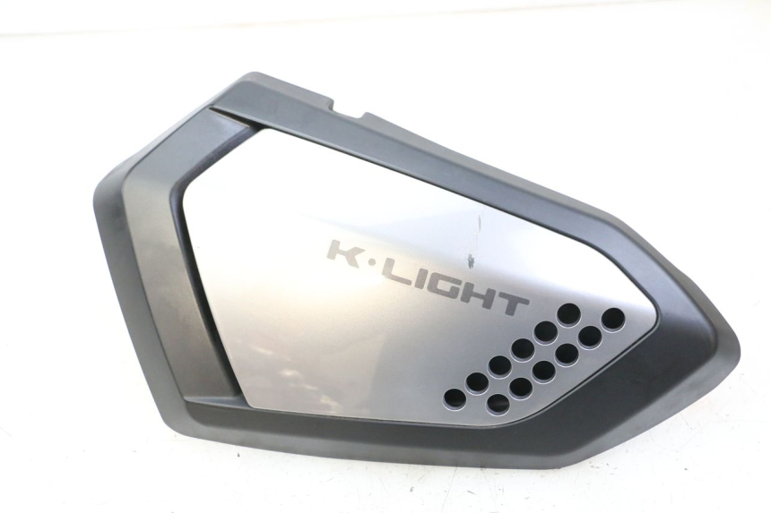 photo de TAMPA DEBAIXO DO BANCO ESQUERDO KEEWAY K-LIGHT KLIGHT 125 (2018 - 2025) - Vista principal