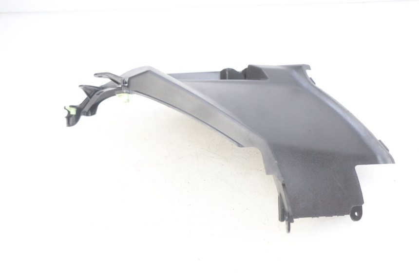 photo de TAMPA DEBAIXO DO ASSENTO ESQUERDO PEUGEOT KISBEE 4T 50 (2018 - 2022) - Ampliação técnica