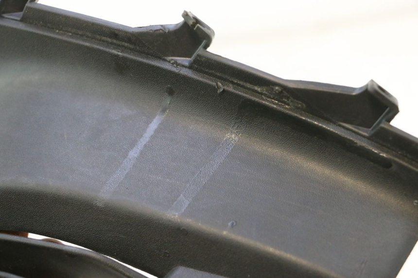 photo de TAMPA DEBAIXO DO BANCO ESQUERDO PIAGGIO LIBERTY IGET 4T 50 (2015 - 2020) - Detalhe da peça
