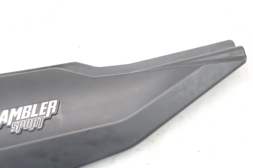 photo de TAMPA DEBAIXO DO ASSENTO ESQUERDO MASAI SCRAMBLER SPORT 125 (2021 - 2025) - Outro ângulo de visão