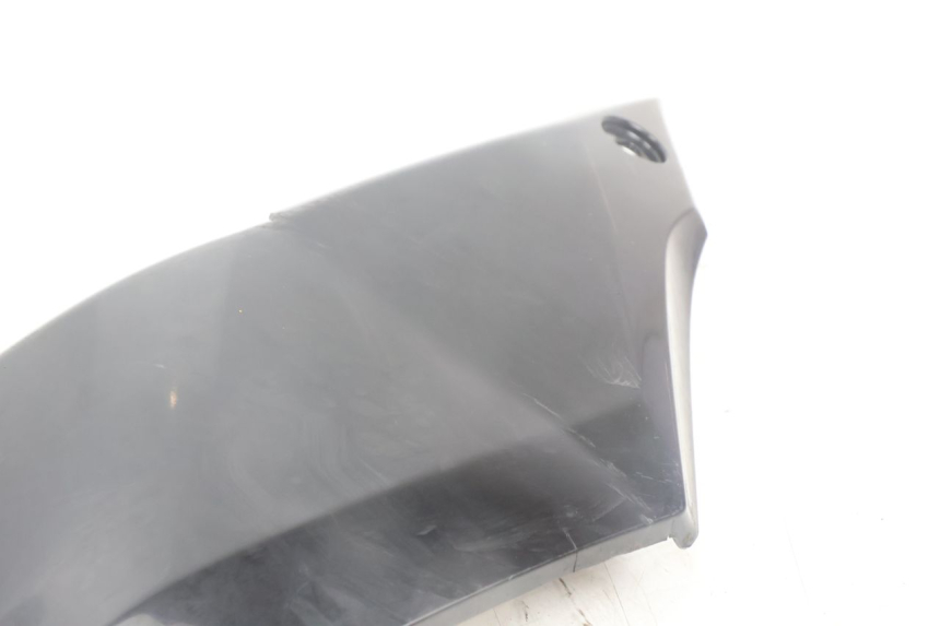 photo de TAMPA ESQUERDA SOB O ASSENTO YAMAHA N-MAX NMAX 125 (2021 - 2024) - Vista geral
