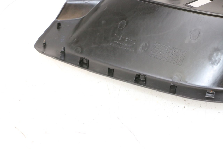 photo de TAMPA DEBAIXO DO BANCO ESQUERDO YAMAHA NEO'S CORE 1 (2022 - 2026) - Outro ângulo de visão