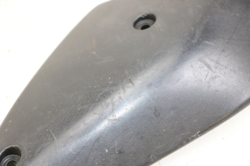 photo de TAMPA DEBAIXO DO BANCO ESQUERDO PEUGEOT TKR TREKKER FURIOUS 50 (2005 - 2014) - Ampliação técnica
