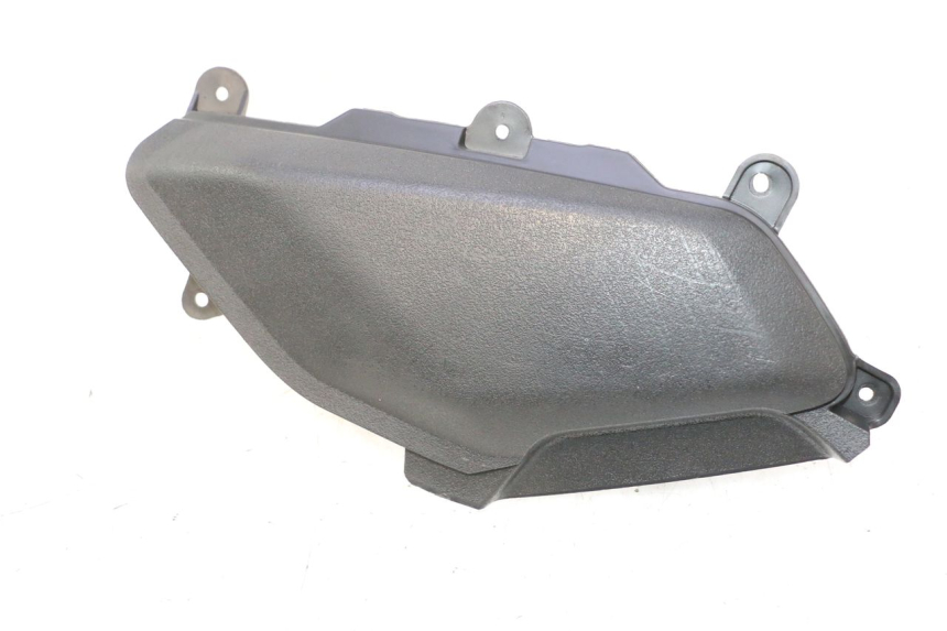 photo de TAMPA ESQUERDA SOB O ASSENTO JM MOTORS R-MAX TECH 50 (2024 - 2026) - Vista principal