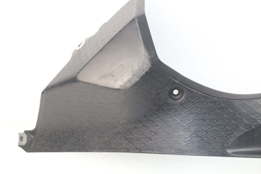 photo de TAMPA DEBAIXO DO ASSENTO ESQUERDO BMW S RR ABS S1000RR 1000 (2009 - 2011) - Pontos de fixação