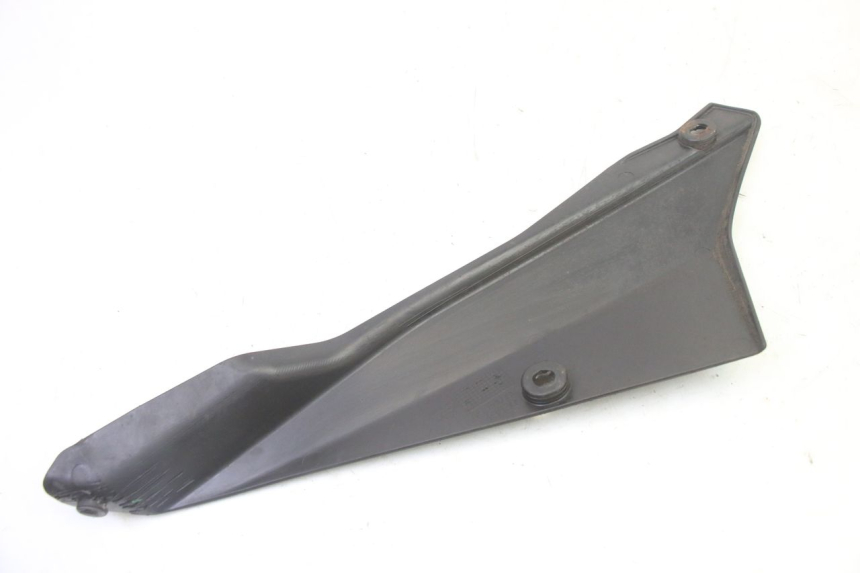 photo de TAMPA DEBAIXO DO ASSENTO ESQUERDO GILERA SMT SUPERMOTARD 50 (2009 - 2017) - Pontos de fixação