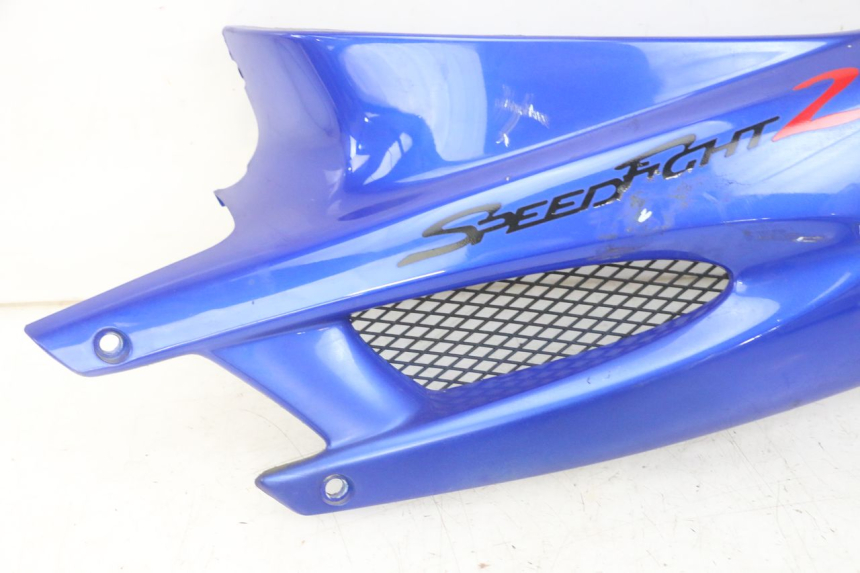 photo de TAMPA DEBAIXO DO BANCO ESQUERDO PEUGEOT SPEEDFIGHT 2 LC 50 (2000 - 2009) - Estado da superfície