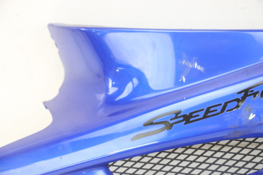 photo de TAMPA DEBAIXO DO BANCO ESQUERDO PEUGEOT SPEEDFIGHT 2 LC 50 (2000 - 2009) - Peça verificada