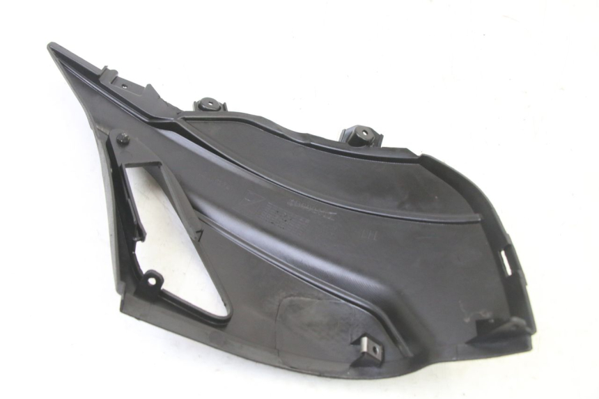 photo de TAMPA DEBAIXO DO ASSENTO ESQUERDO APRILIA SR 2T 50 (2018 - 2022) - Zoom do estado de desgaste