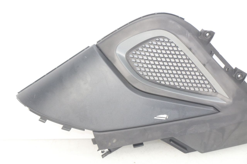 photo de TAMPA DEBAIXO DO ASSENTO ESQUERDO KYMCO SUPER 8 4T 50 (2018 - 2020) - Vista geral