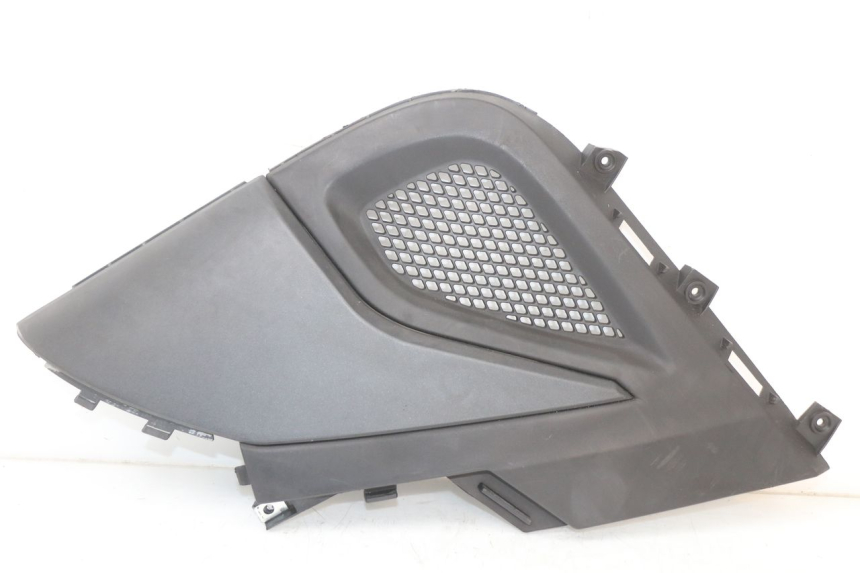 photo de TAMPA DEBAIXO DO ASSENTO ESQUERDO KYMCO SUPER 8 4T 50 (2021 - 2024) - Vista principal