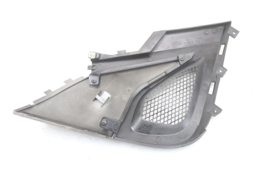 photo de TAMPA DEBAIXO DO BANCO ESQUERDO KYMCO SUPER 8 125 (2008 - 2015) - Ampliação técnica