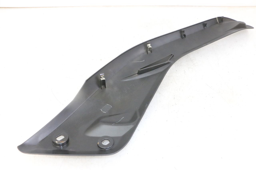 photo de TAMPA DEBAIXO DO BANCO ESQUERDO YAMAHA X-MAX XMAX 125 (2010 - 2013) - Vista geral