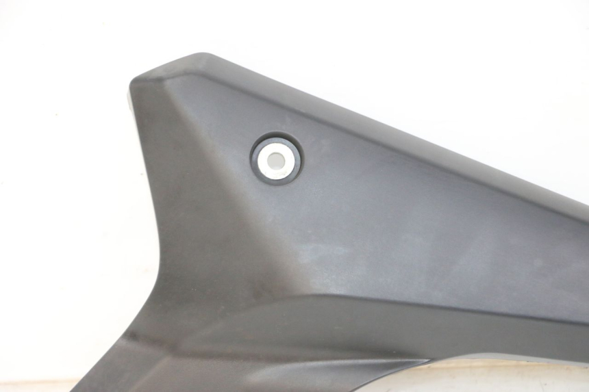 photo de TAMPA DEBAIXO DO BANCO ESQUERDO YAMAHA XJ6 ABS 600 (2008 - 2016) - Vista geral