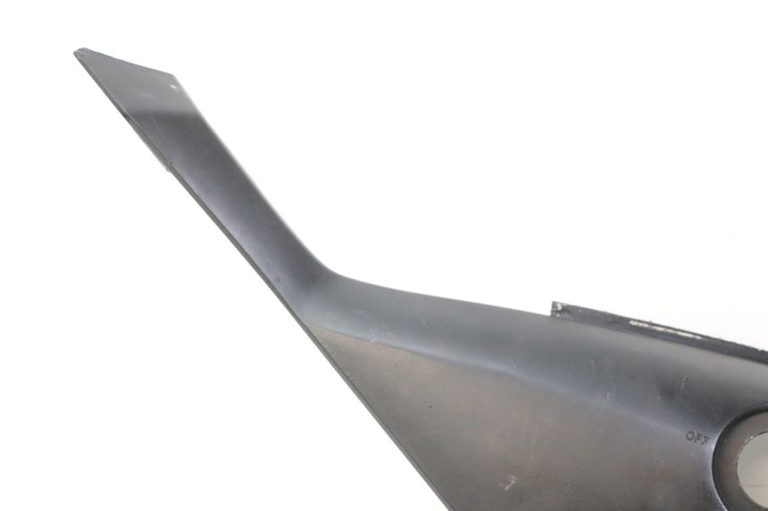 photo de TAMPA DEBAIXO DO BANCO ESQUERDO YAMAHA TZR 50 (2008 - 2016) - Ampliação técnica