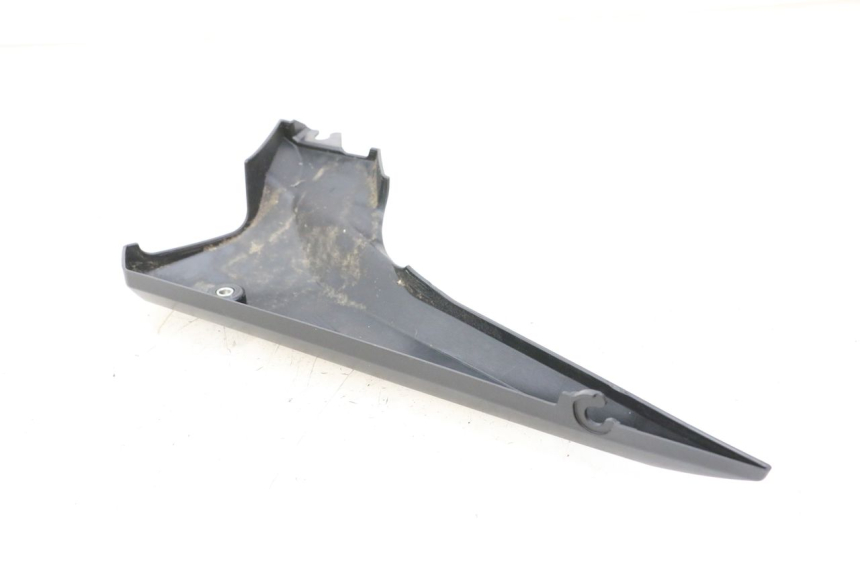 photo de TAMPA DEBAIXO DO ASSENTO ESQUERDO YAMAHA XJ6 600 (2008 - 2016) - Detalhe da peça