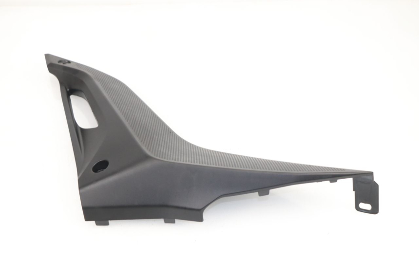 photo de TAMPA DEBAIXO DO ASSENTO ESQUERDO YAMAHA YZF R 125 (2008 - 2013) - Outro ângulo de visão