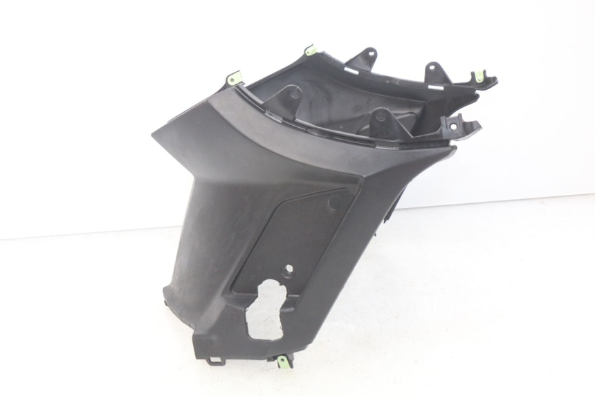 photo de TAMPA DEBAIXO DO BANCO PEUGEOT KISBEE 2T 50 (2010 - 2017) - Ampliação técnica