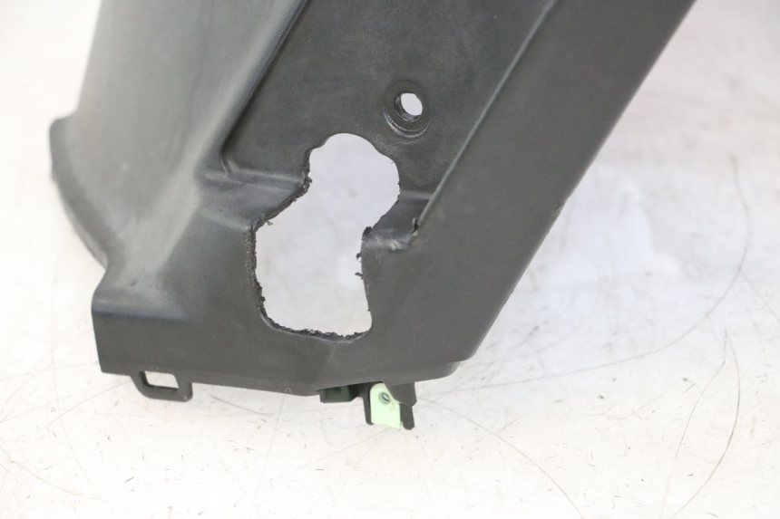 photo de COBERTURA SOBRE EL ASIENTO PEUGEOT KISBEE 4T 50 (2023 - 2026) - Vista de perto