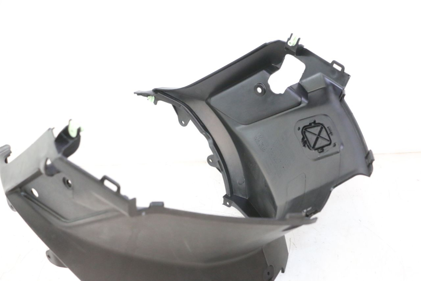 photo de COBERTURA SOBRE EL ASIENTO PEUGEOT KISBEE 4T 50 (2023 - 2026) - Estado da superfície