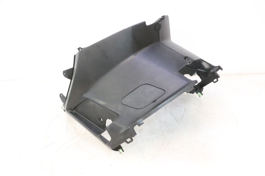 photo de COBERTURA SOBRE EL ASIENTO PEUGEOT KISBEE 4T 50 (2023 - 2026) - Marcações e referências
