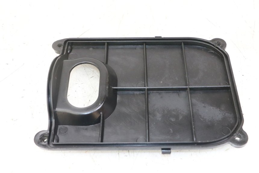 photo de TAMPA DEBAIXO DO BANCO MASAI XL 50 (2012 - 2019) - Detalhe da peça