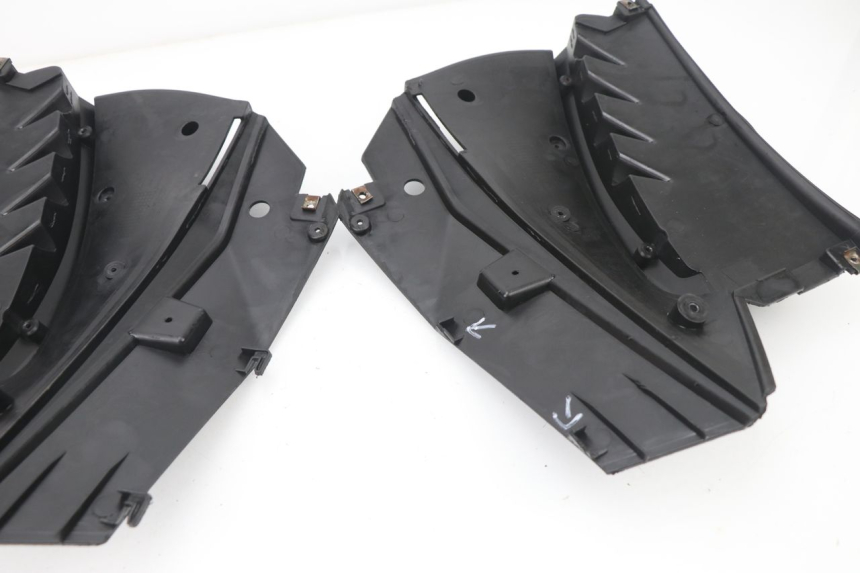 photo de TAMPA DEBAIXO DO BANCO EUROCKA MATADOR 4T 50 (2010 - 2016) - Detalhe da peça