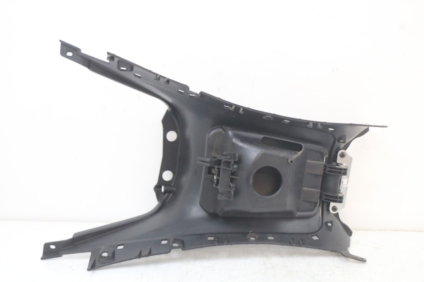photo de TAMPA DEBAIXO DO BANCO PIAGGIO MP3 HPE 350 (2018 - 2020) - Peça verificada