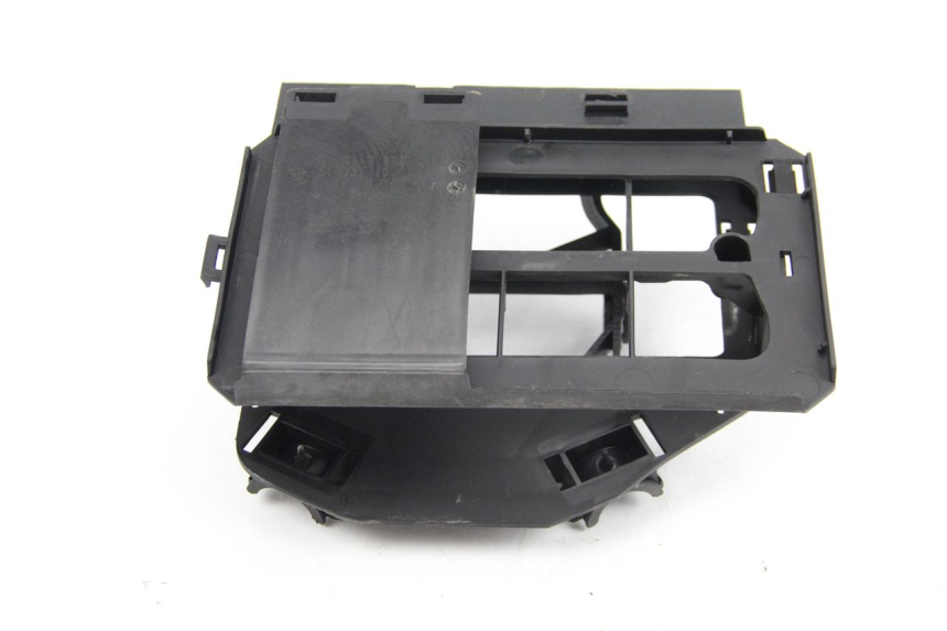 photo de TAMPA DEBAIXO DO BANCO BMW R GS 1200 (2005 - 2007) - Detalhe da peça