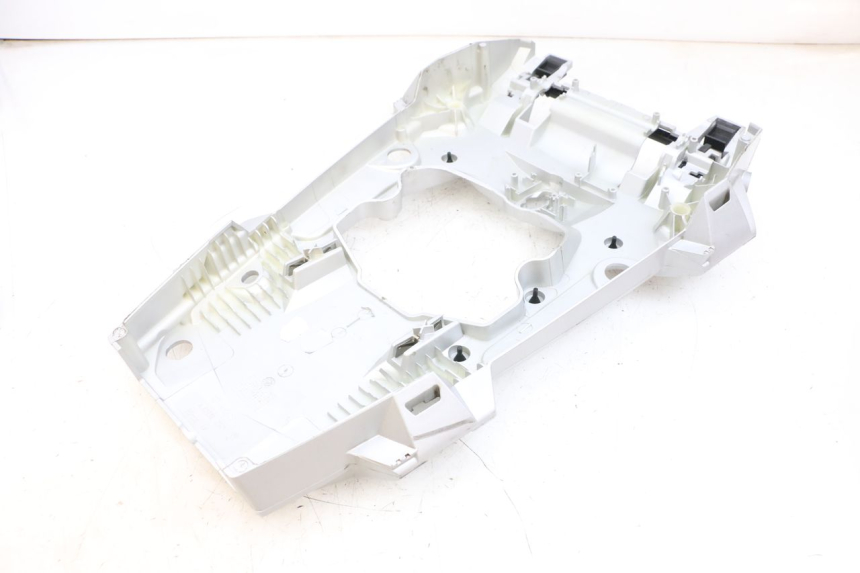photo de TAMPA DEBAIXO DO BANCO BMW R GS 1250 (2021 - 2024) - Vista geral