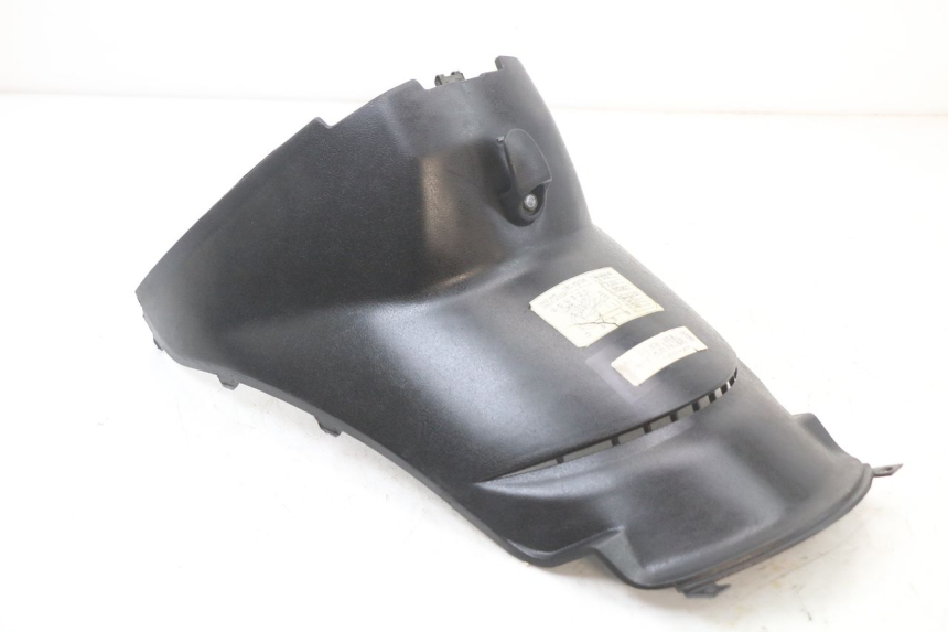 photo de TAMPA DEBAIXO DO BANCO TNT MOTOR ROMA 10' 2T 50 (2011 - 2018) - Detalhe da peça