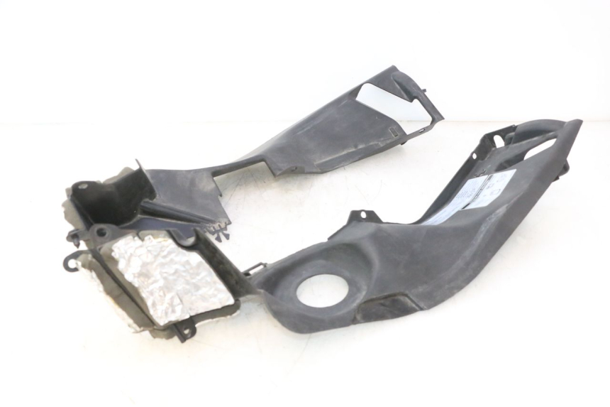photo de COBERTURA SOBRE EL ASIENTO CAN-AM SPYDER RS 1000 (2008 - 2012) - Ampliação técnica
