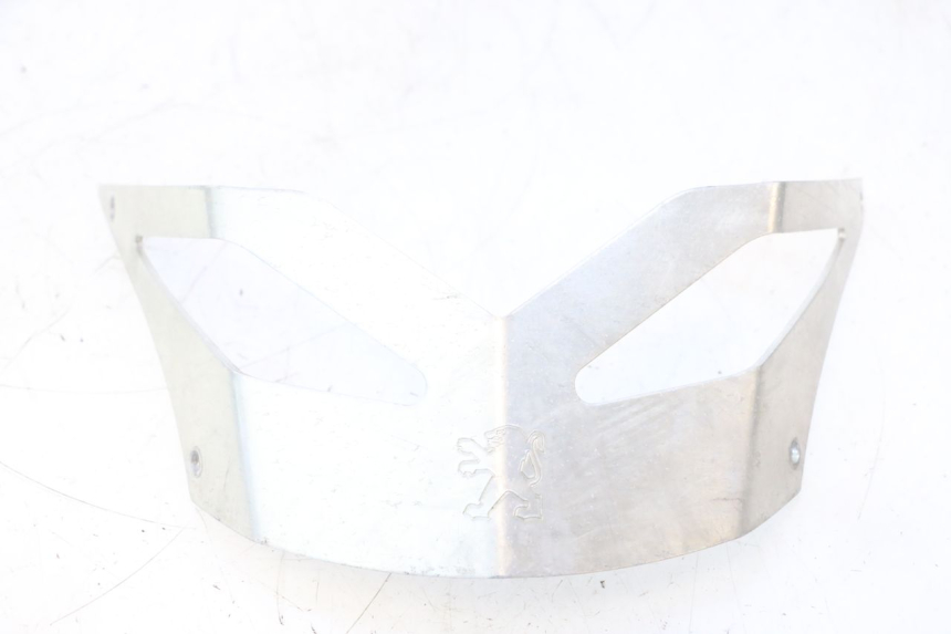 photo de COBERTURA SOBRE O ASSENTO PEUGEOT TREKKER 50 (1995 - 2004) - Estrutura - ampliação
