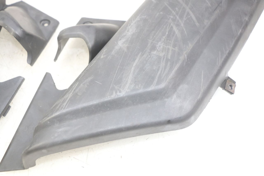 photo de TAMPA DEBAIXO DO BANCO YAMAHA XMAX X-MAX 125 (2006 - 2009) - Vista geral