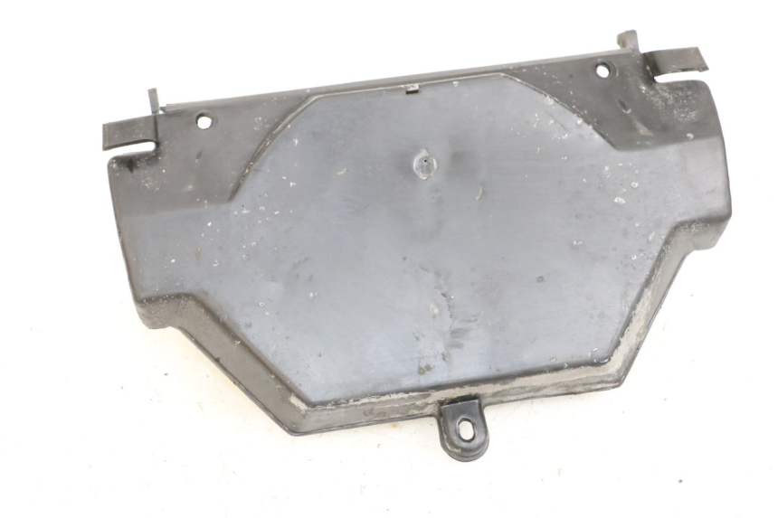 photo de TAMPA DEBAIXO DO BANCO YAMAHA XJ F 900 (1983 - 1994) - Detalhe da peça
