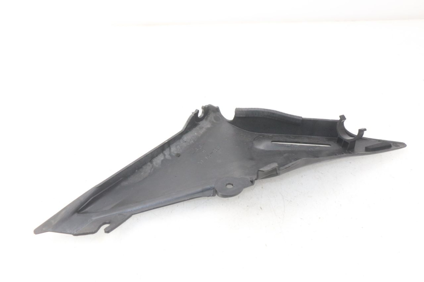 photo de TAMPA DEBAIXO DO BANCO YAMAHA XJ600 XJ DIVERSION 600 (1992 - 1997) - Estado da superfície