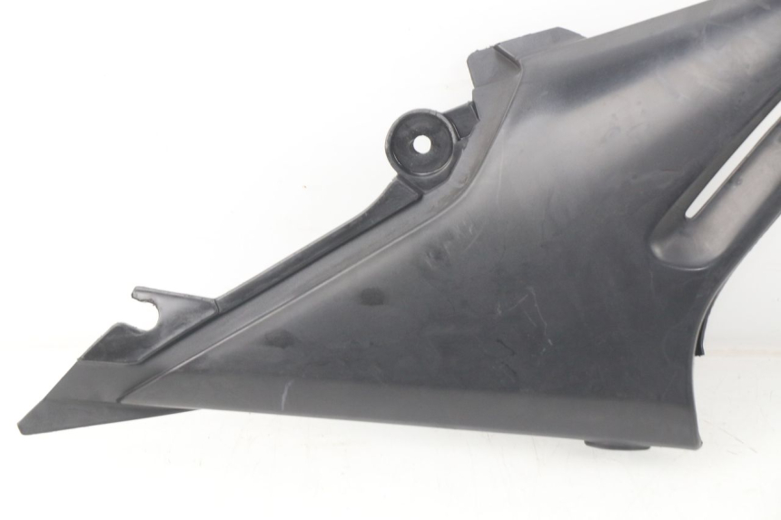 photo de TAMPA DEBAIXO DO BANCO YAMAHA XJ600 XJ DIVERSION 600 (1992 - 1997) - Peça verificada
