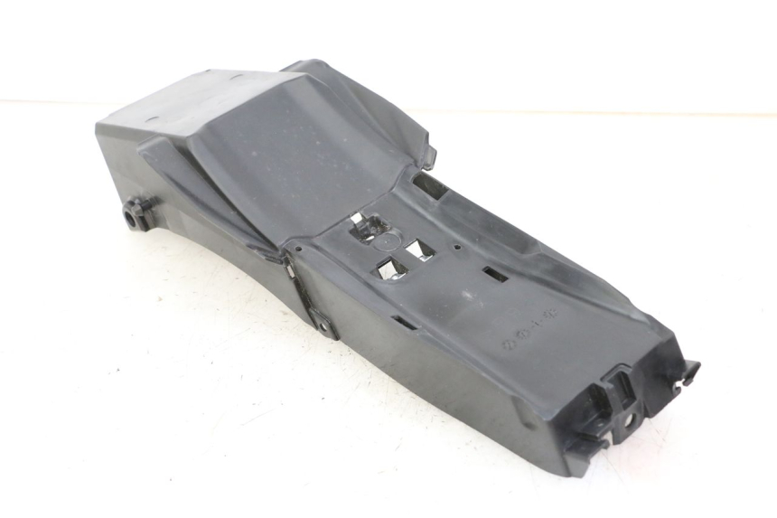 photo de TAMPA DEBAIXO DO BANCO YAMAHA TRACER 7 700 (2020 - 2024) - Ampliação técnica