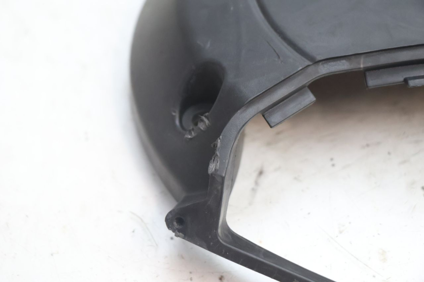 photo de TAMPA DE TRANSMISSÃO GILERA GP 800 (2007 - 2013) - Detalhe da peça