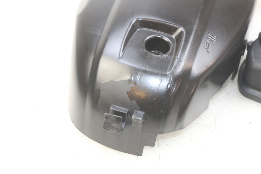 photo de TAMPA DE TRANSMISSÃO YAMAHA XMAX X-MAX 125 (2006 - 2009) - Zoom do estado de desgaste