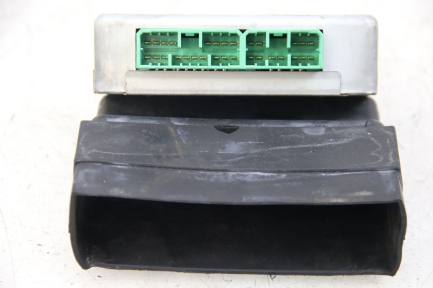 photo de UNIDADE DE CONTROLO ABS YAMAHA XP T-MAX TMAX 500 (2004 - 2007) - Outro ângulo de visão