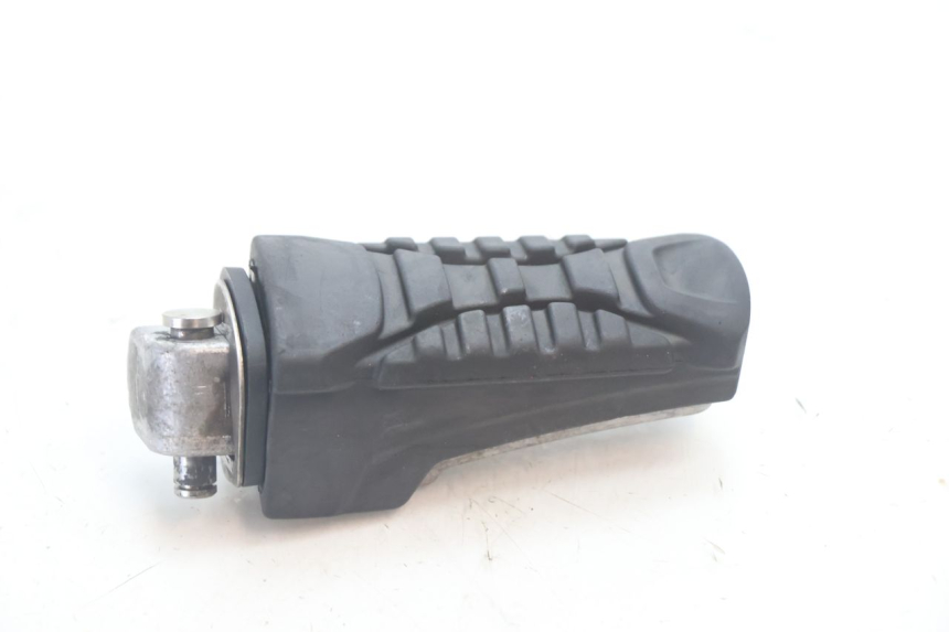 photo de DESCANSO DE PÉ TRASEIRO DIREITO BMW C SPORT 650 (2015 - 2021) - Zoom do estado de desgaste