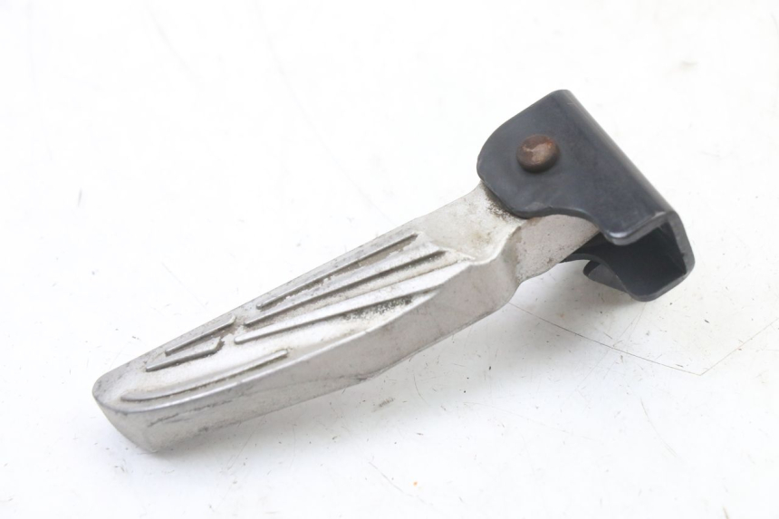 photo de DESCANSO DE PÉ TRASEIRO DIREITO SYM FIDDLE 3 III 125 (2014 - 2020) - Detalhe da peça